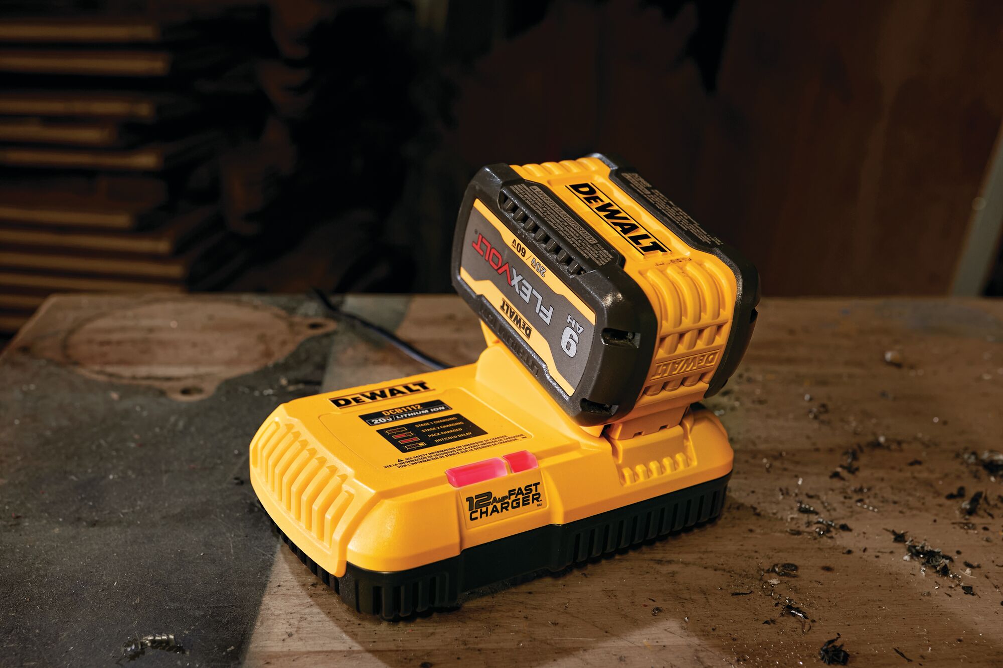 Dewalt Battery Says Fully Charged But Not Working